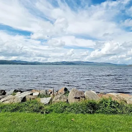 House By Wild Atlantic Wanderer 펜션 *