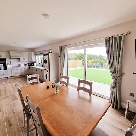 House By Wild Atlantic Wanderer *